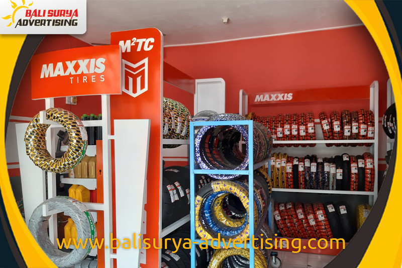 Interior Display Maxxis Motor